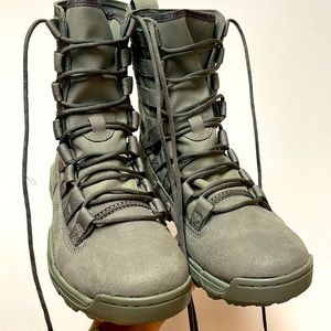 Nike Tactical Combat Boots